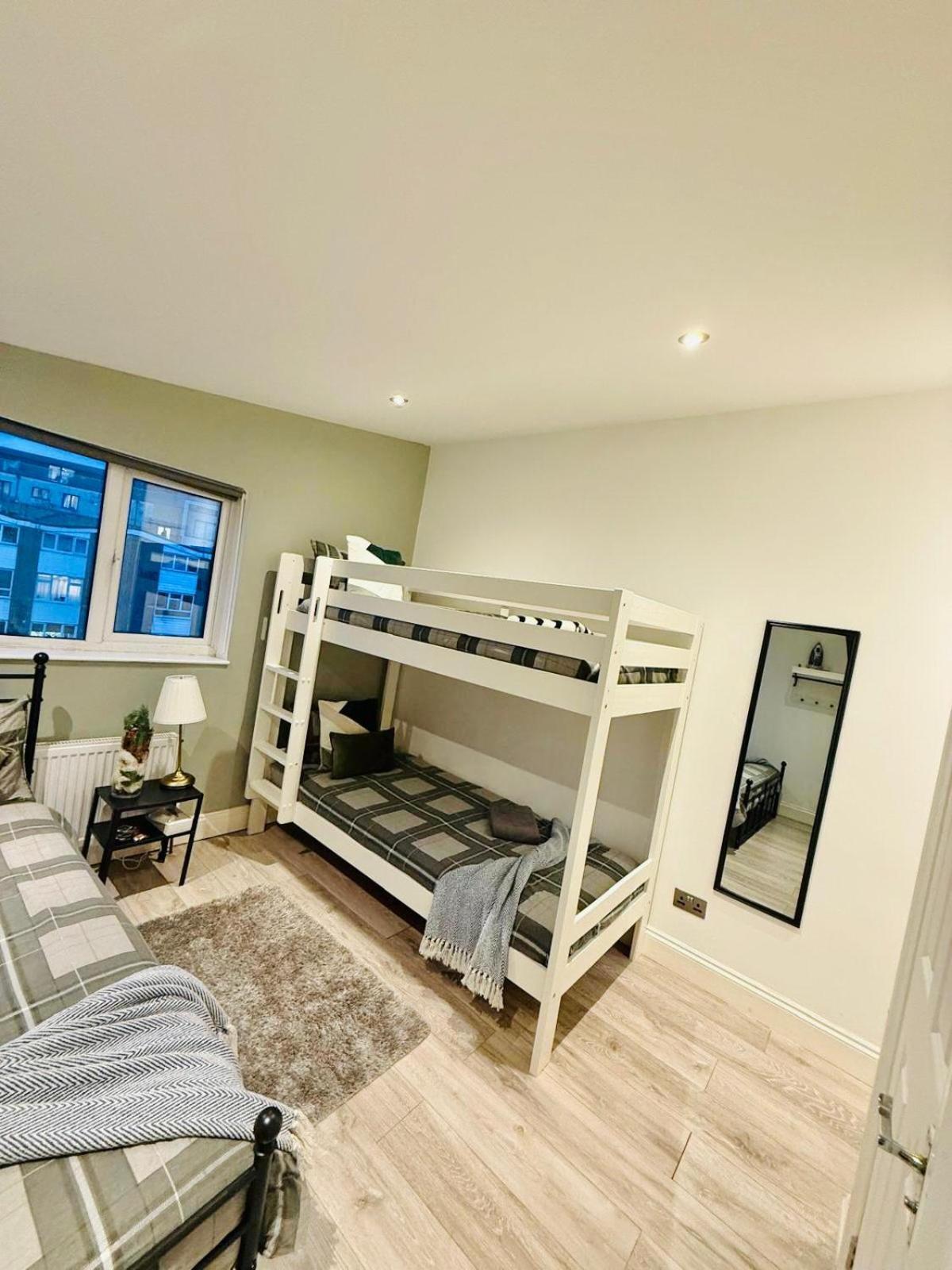 15 Min To Central London Guest Suites 22 Zewnętrze zdjęcie
